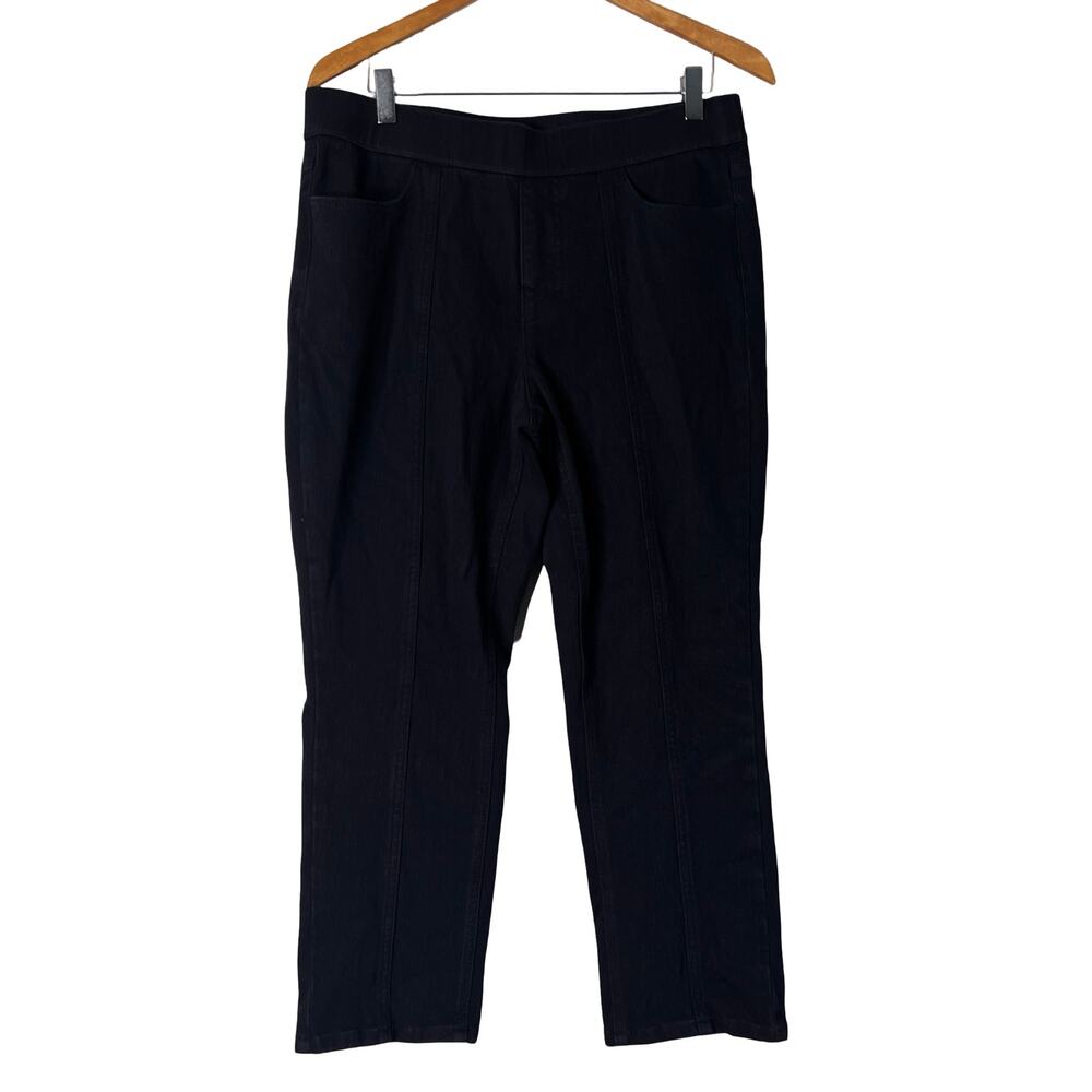 A628416 ISAAC MIZRAHI Live! Petite Knit Denim Straight-Leg Ankle Jeans Black P12